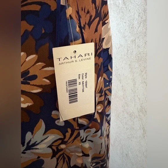 Tahari Arthur Levine Navy/Tan Floral Maxi Dress - Picture 6 of 9